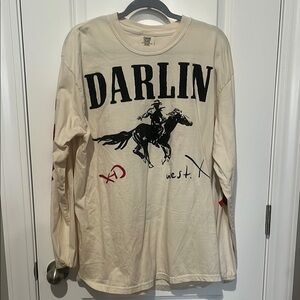 Cream Long Sleeve Tee with Bold Darlin Graphic
